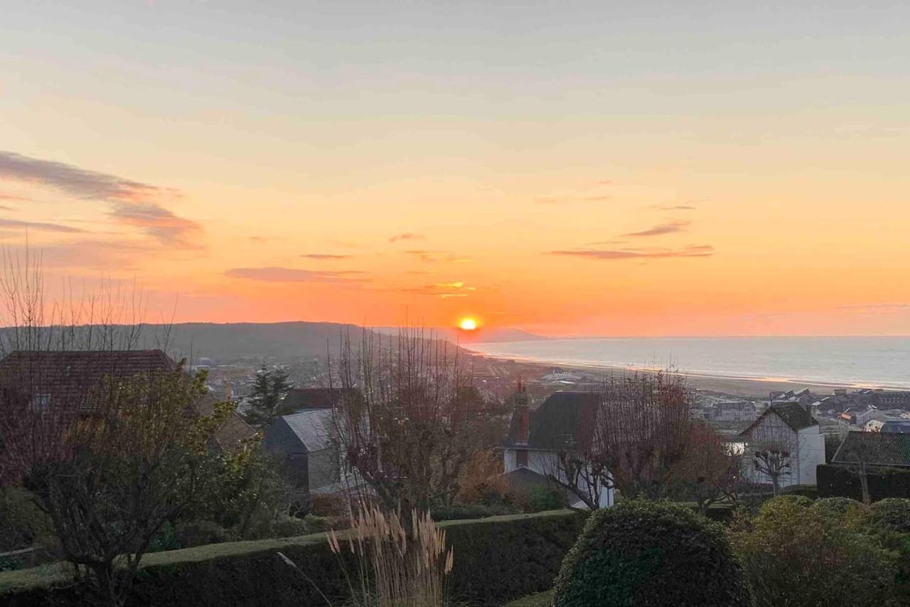 Appartement Avec Terrasse Vue Mer Trouville Sur Mer Εξωτερικό φωτογραφία